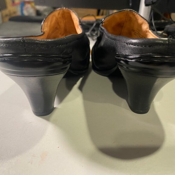 Sofft - Size 9.5M - Women's Camille Black Embroidered Mule - Picture 5 of 11